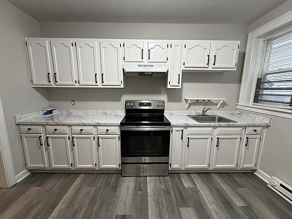 4th image of 2111 Bellevue Ave #1
