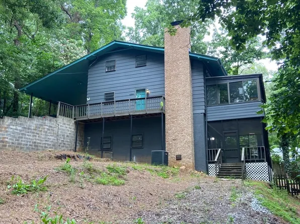 4384 Marjorie Rd, Snellville, GA 30039