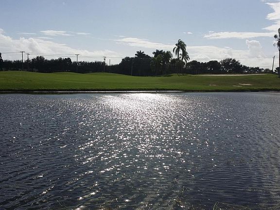 2nd image of 6026 Golf Villas Dr