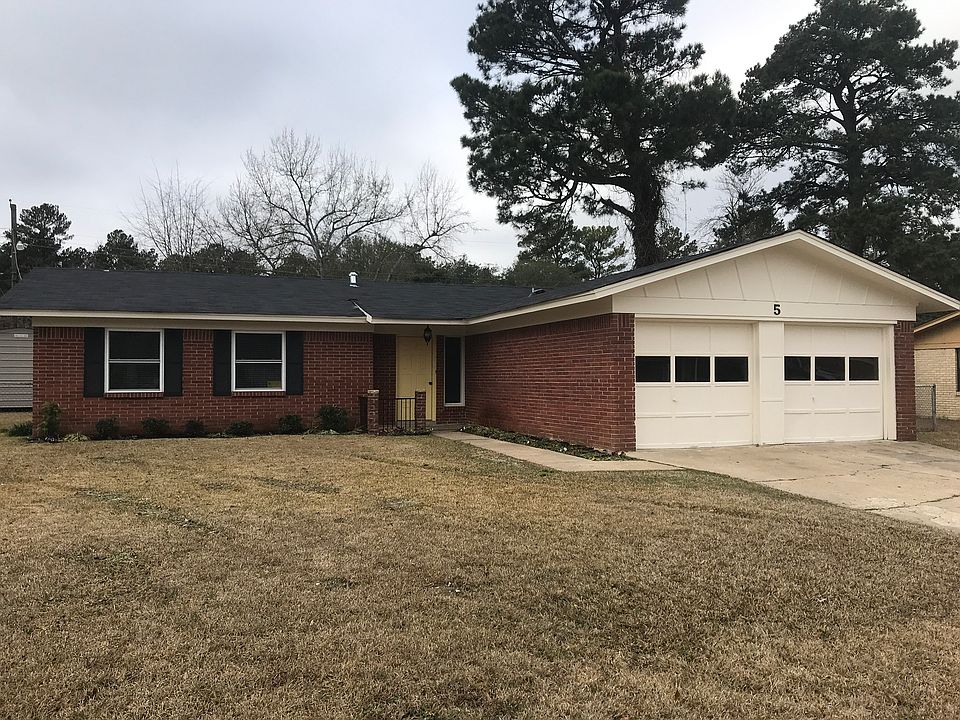 1st image of 5 N Pinewood Dr