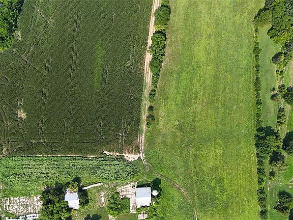 4th image of 2701 Freymuth Rd