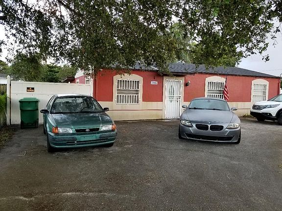 2nd image of 2466 NW 102nd St
