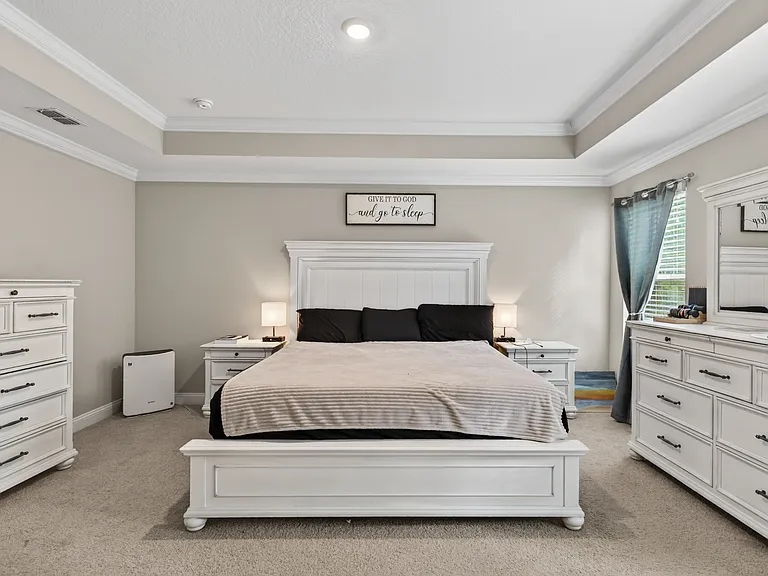 86 Zancara St — Photo 35