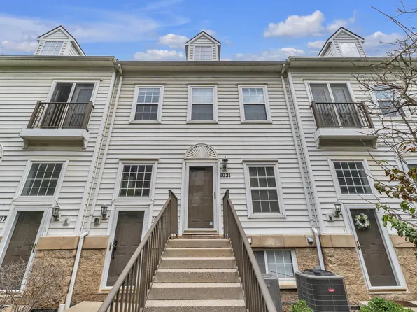 1021 Maiden Ln, Ann Arbor, MI 48105