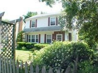 1712 Jerome St, Lansing, MI 48912