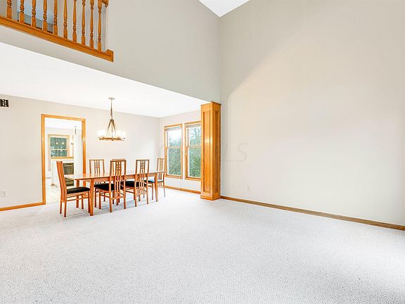 4th image of 4158 Maystar Way