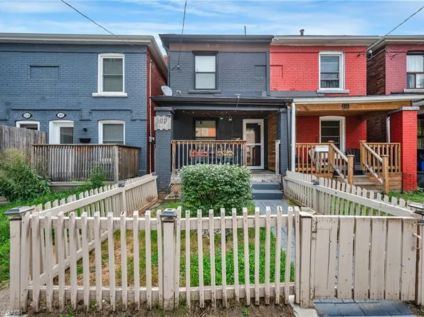 100 Gibson Ave, Hamilton, ON L8L 6J8