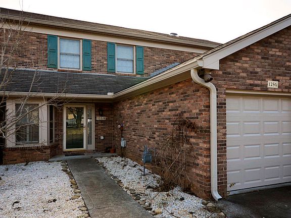 5th image of 125 Durwood Rd Unit G