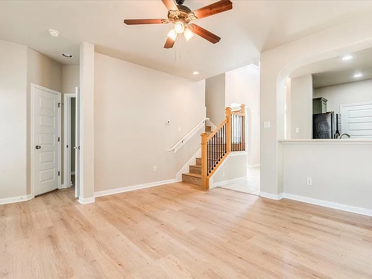 2924 Bond Dr #4C — Photo 10