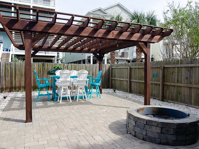 812 Canal Dr #1 — Photo 16