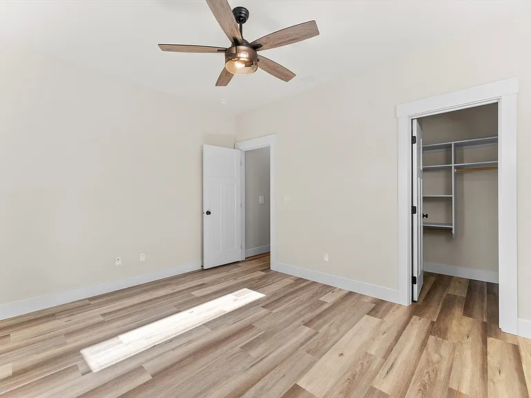 1065 SW Camille Dr — Photo 28