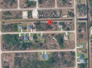 914 Citrus Ave S, Lehigh Acres, FL 33974
