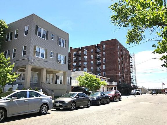 5th image of 144 121st Bch Unit 3A