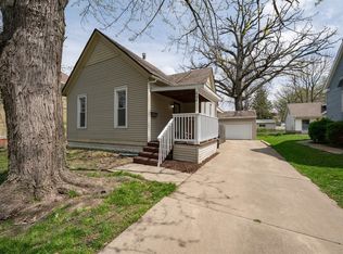 604 S Clayton St, Bloomington, IL