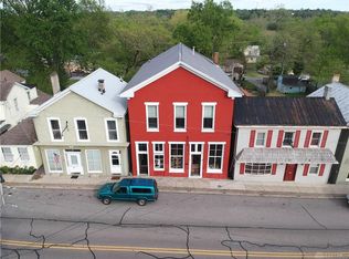 62 N Main St, Waynesville, OH 45068