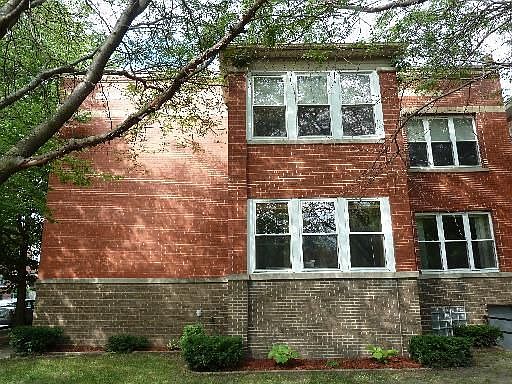 1st image of 2200 W Winona St #1