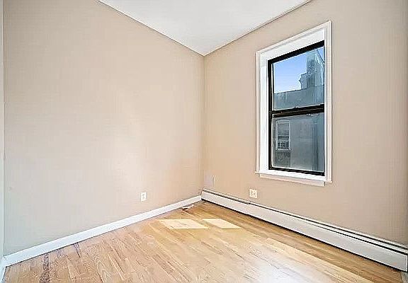 3rd image of 40-04 36th Ave #5F