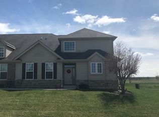 1014 Eineke Blvd #C, Algonquin, IL 60102