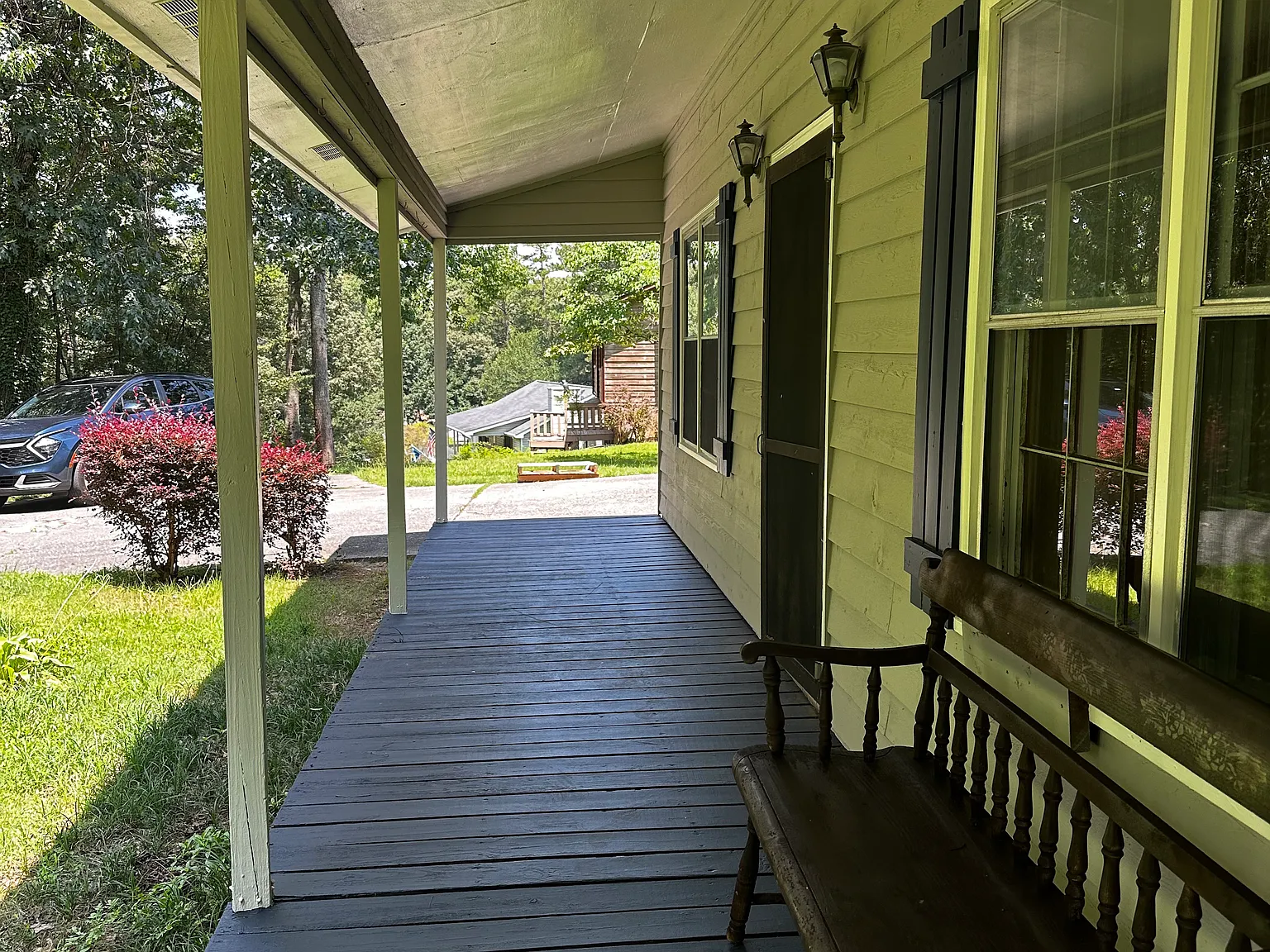 3 bed, 1344 sqft, $1,988 — Photo 2