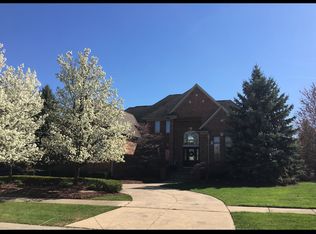 5860 Jackelyn Ct, Washington, MI 48094