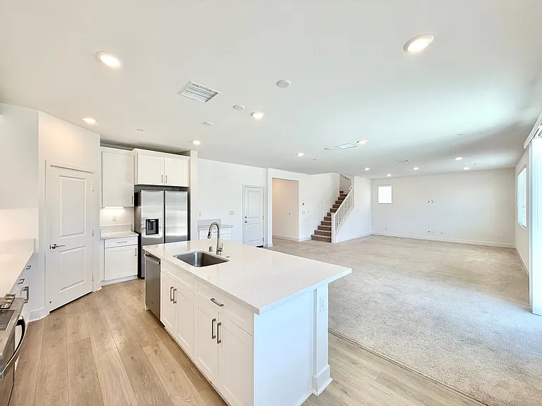 34390 Coconut Cir — Photo 18