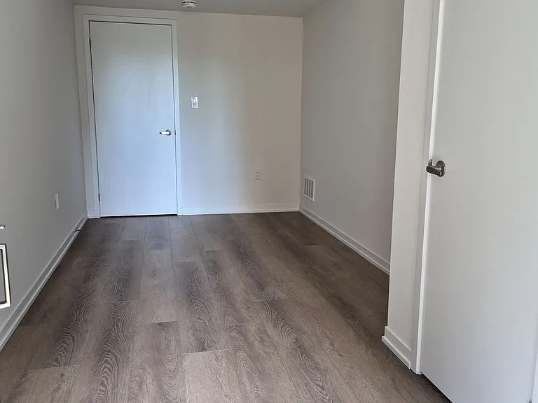 160 Matawin Ln — Photo 9