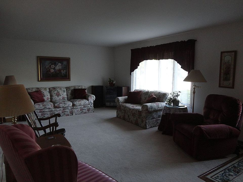 2nd image of 2456 N Cynthia Ct