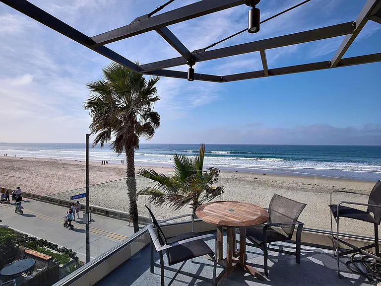 3377 Ocean Front Walk — Photo 13