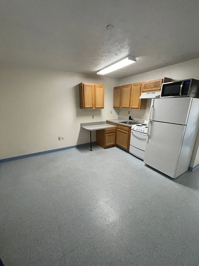 Stoneworth Apartments LLC. — Photo 4