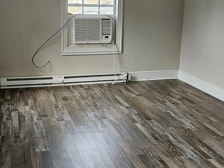 814 Sunset Ave #4 — Photo 4