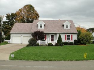 311 Indiana Dr, Erie, PA 16505