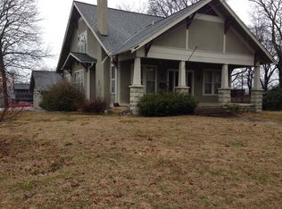 1111 E College St, Batesville, AR 72501