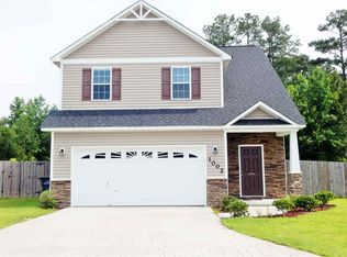 1002 Summerfield Ct, Jacksonville, NC 28546