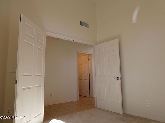 4th image of 2962 W Stepping Stone Ct