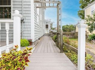 5 Allen St, Newburyport, MA 01950
