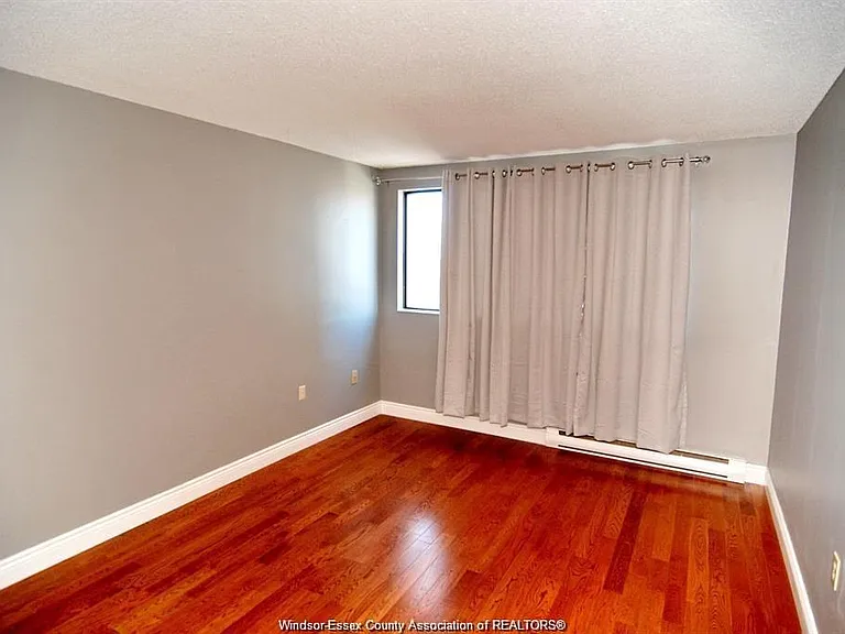 380 Pelissier St #904 — Photo 28