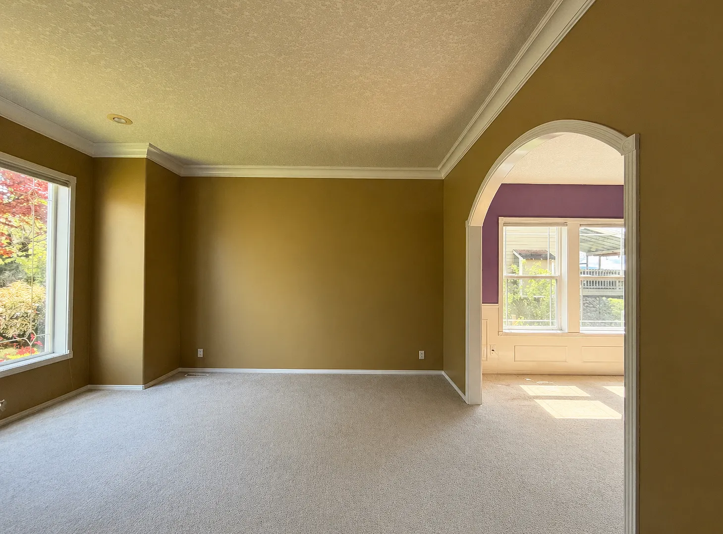 4 bed, 2.5 bath, 3232 sqft, $3,500 — Photo 3