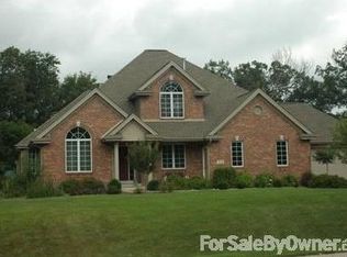 3128 E Ridgewood Ct, Oregon, IL 61061