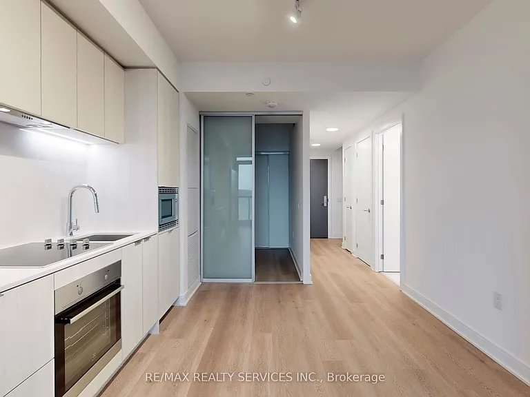 86 Dundas St E #1320 — Photo 7