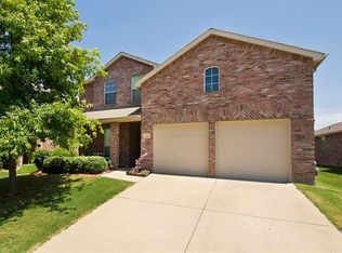 314 Highland Glen Dr, Wylie, TX 75098
