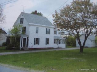 11 Prospect St, Milo, ME 04463