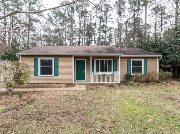 2417 Voyager Cir, Raleigh, NC 27603