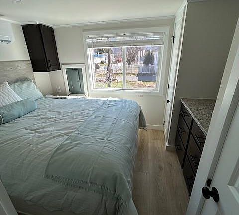 5th image of 127 Woodward Ave #B05195de3