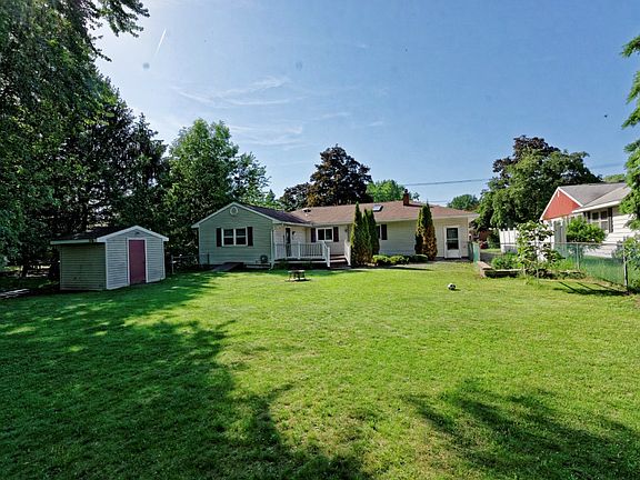 3rd image of 3 James Dr