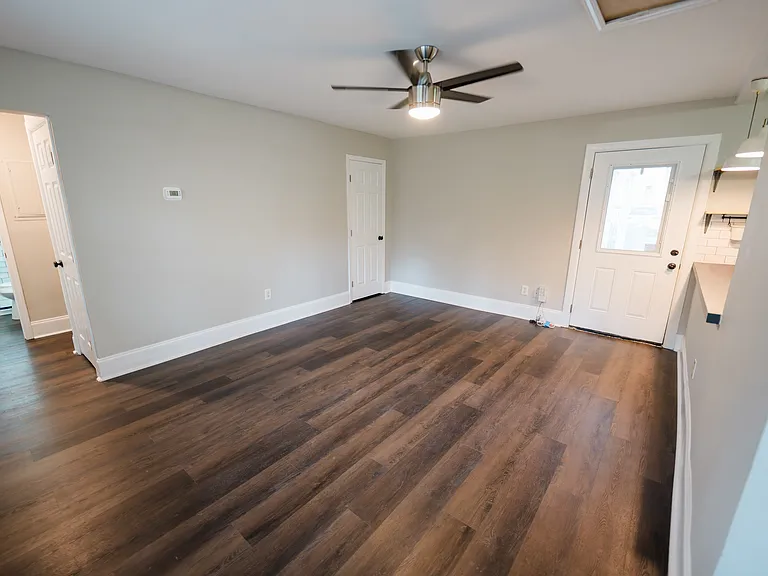 2931 Glenwood Ave SE — Photo 16