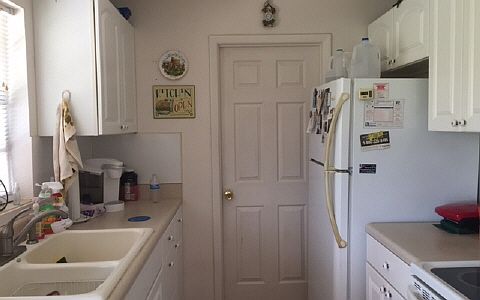 4th image of 998 S Avon Estates Blvd