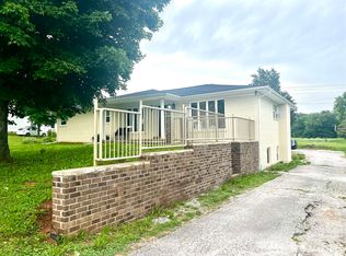 8691 Russellville Rd, Bowling Green, KY 42101