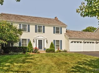 400 Whitney Dr, Barrington, IL 60010