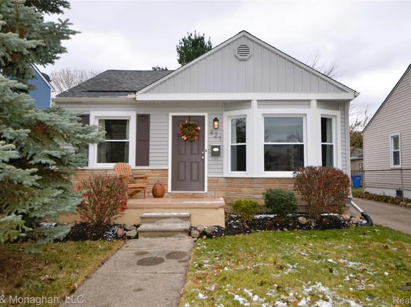421 W Kalama Ave, Madison Heights, MI 48071