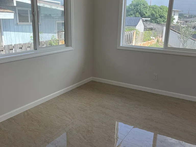 1098 Kaweloka St #1 — Photo 8